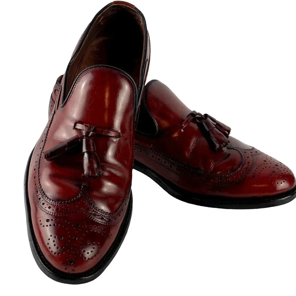 VINTAGE Allen Edmonds Berwick‎ Wingtip Loafers